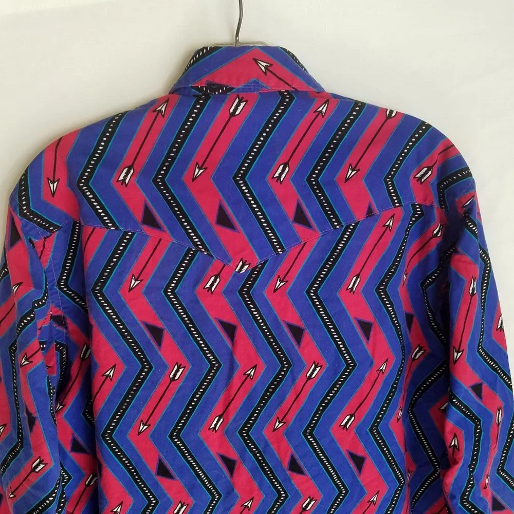 Vintage Wrangler Cowboy Cut Long Tails Aztec Arrows Westesrn Shirt Size 15.5 -34